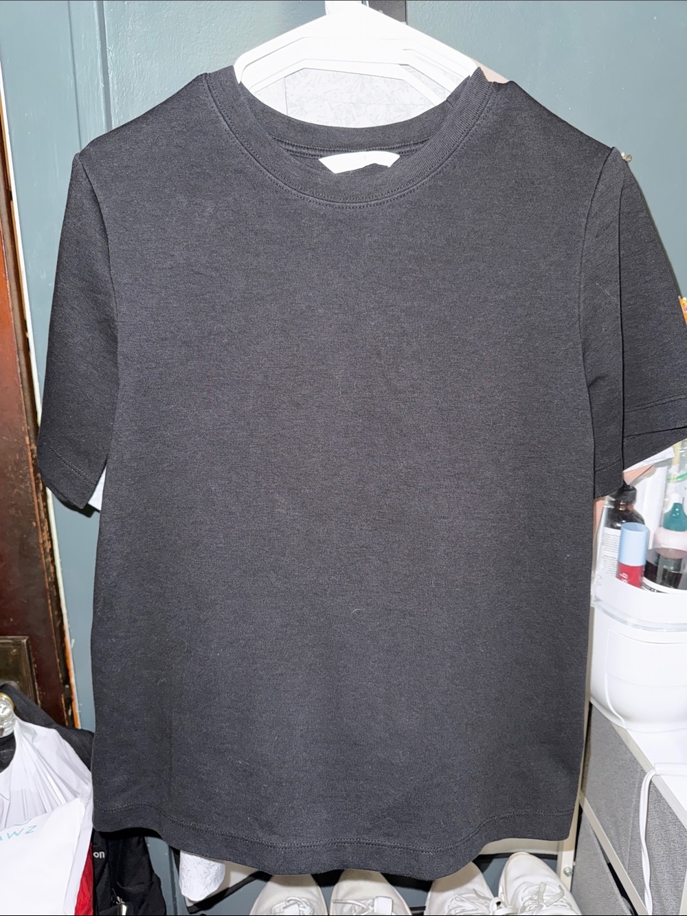 H&M Black Short-Sleeve Crewneck Tee